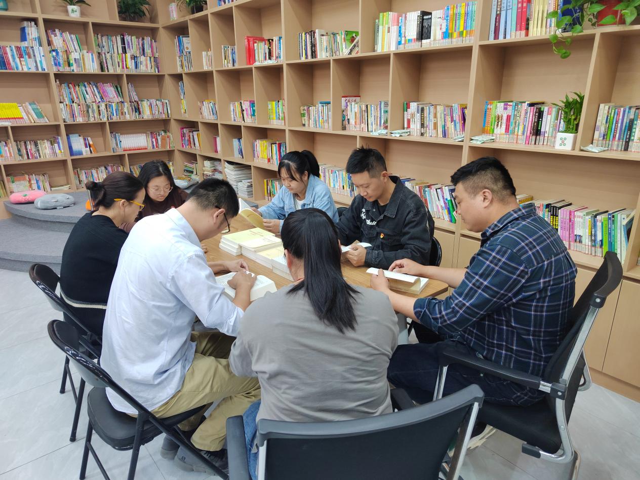 1698223657261434.jpg 讀書分享會.jpg